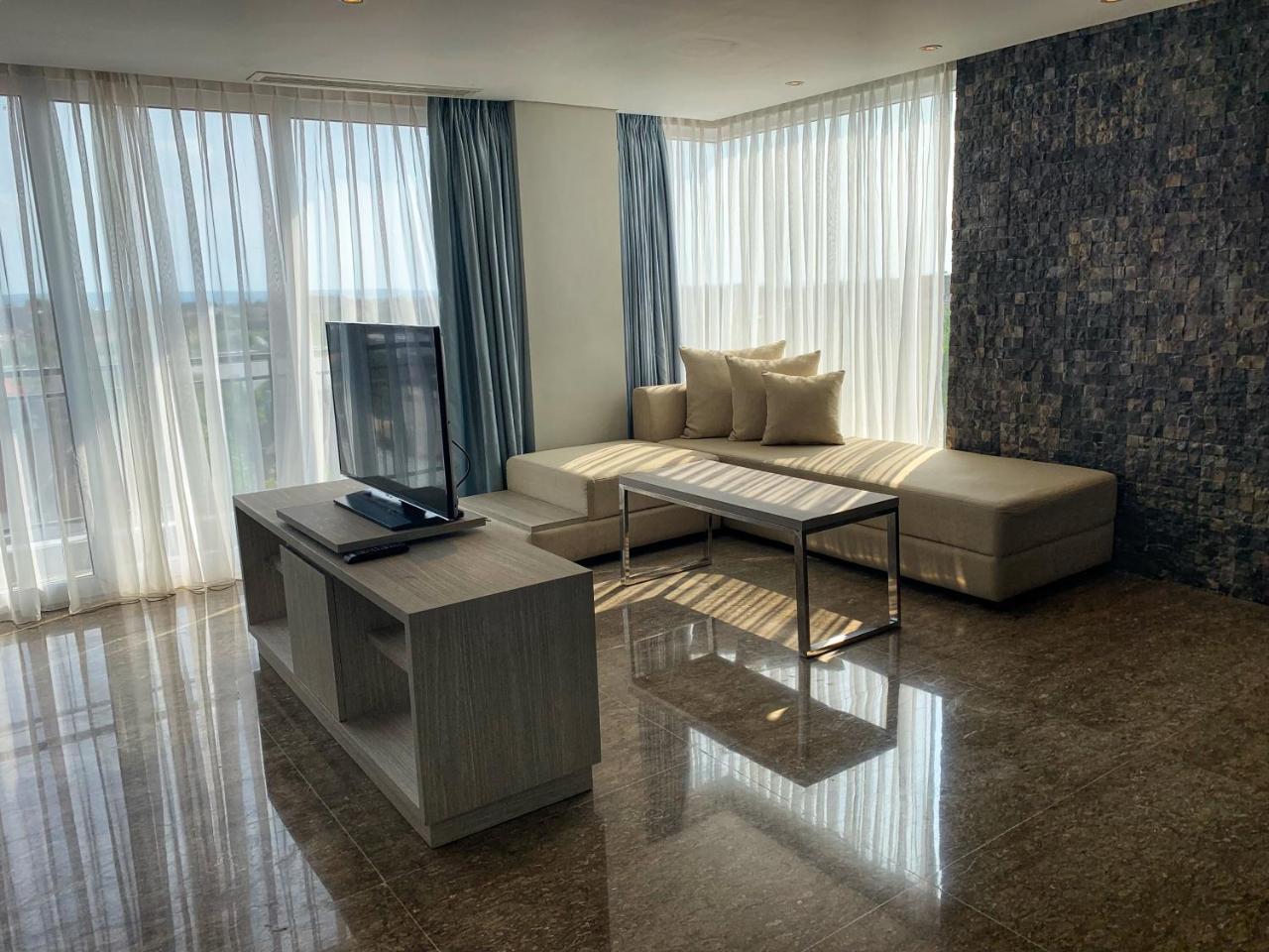 Hotel Daun Bali Seminyak Zewnętrze zdjęcie